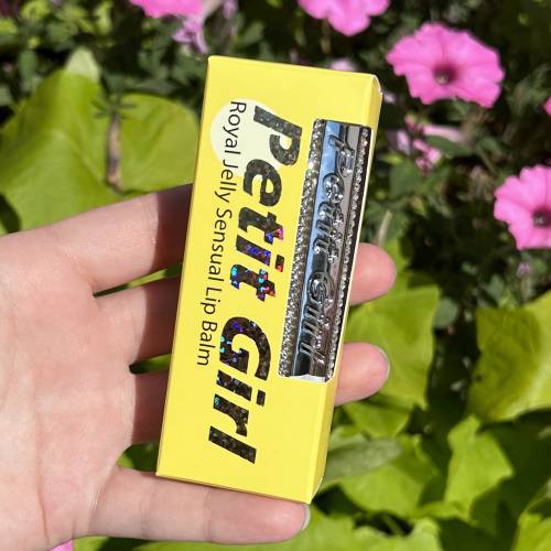 DELLA BORN Petit Girl Lip Balm z kamieniami Swarovskiego YELLOW TANGO