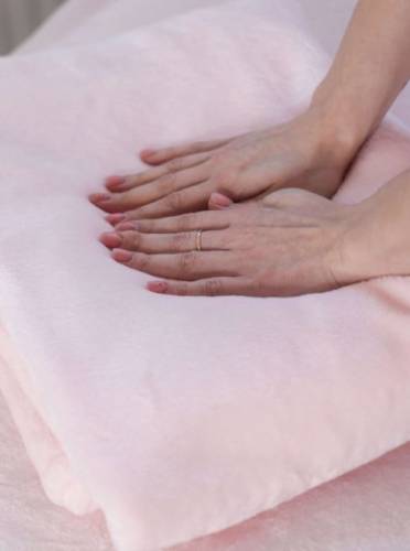 Koc pluszowy na fotel kosmetyczny - różowy 110x180cm