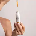 APIS ADENO-C FLASH GLOW Rozświetlające serum z witaminą C 10% i kwasem ferulowym 30ml
